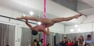 cropped-lorenzo-la-spezia-pole-dance.jpg